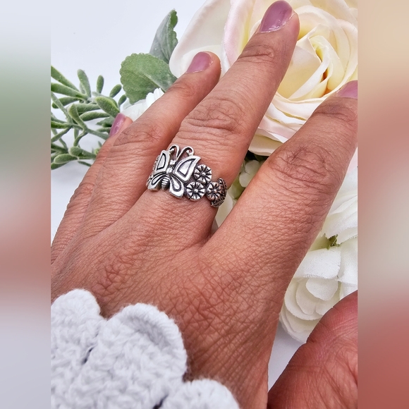 ❤️ AMERICAN BUTTERFLY STERLING SILVER RING - Picture 3 of 5